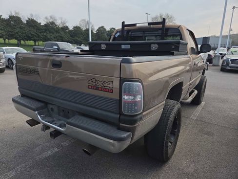 Used 2000 Dodge Ram 1500 Truck 4x4 Regular Cab image 6