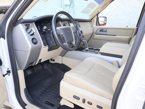 Used 2017 Ford Expedition Limited w/ Equipment Group 301A image 37