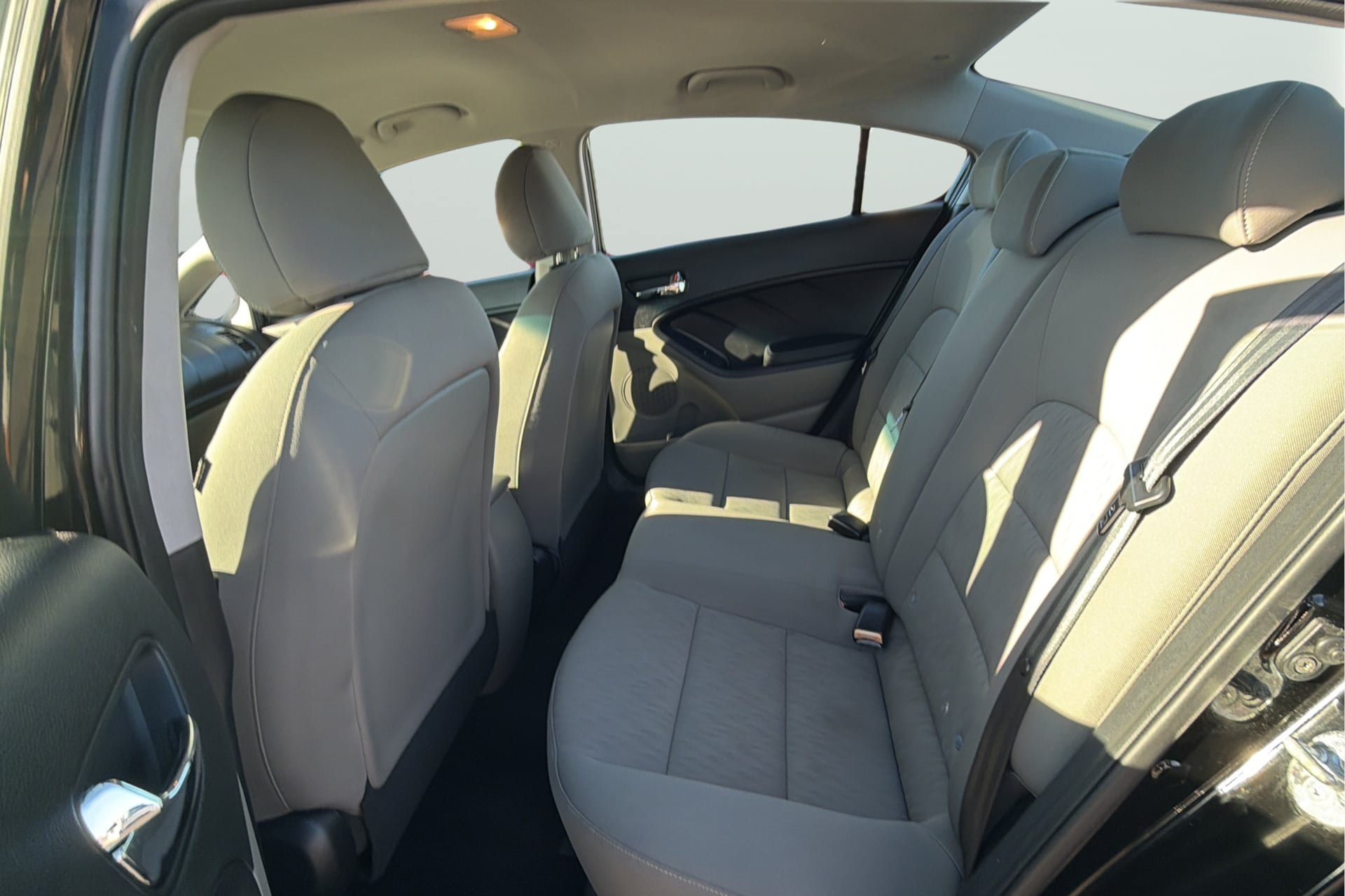 Used 2016 Kia Forte LX FWD image 31