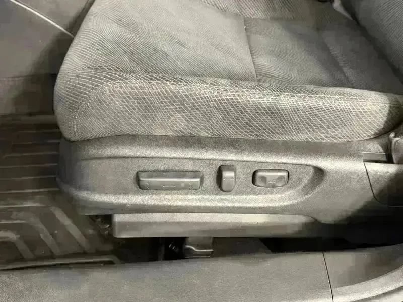 Used 2017 Honda Accord EX image 34