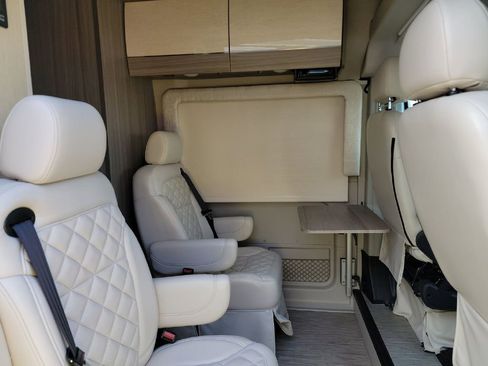 Used 2021 RAM ProMaster 3500 w/ Convenience Group FWD image 9