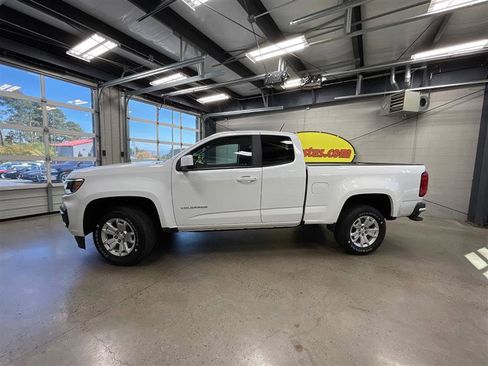 Used 2022 Chevrolet Colorado LT w/ Fleet Safety Package image 2