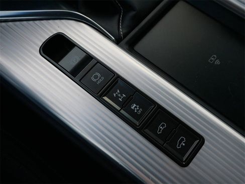 Certified 2022 Lexus LX 600 F Sport image 24