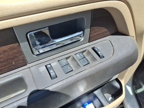 Used 2013 Ford F150 Lariat w/ Luxury Equipment Group RWD image 12