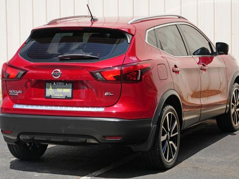 Used 2018 Nissan Rogue Sport SL w/ SL Premium Package FWD image 49