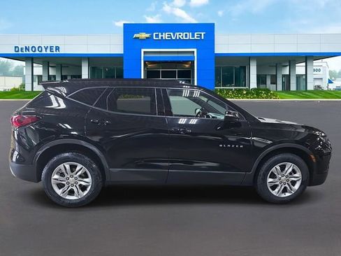 Used 2022 Chevrolet Blazer LT image 4