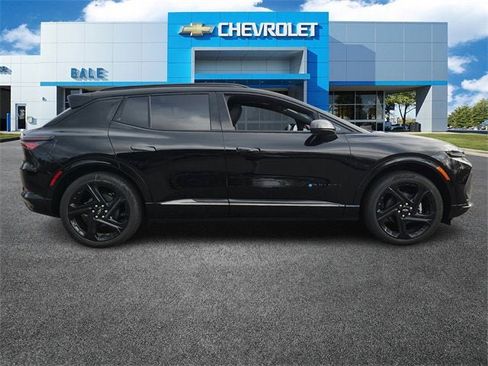 New 2026 Chevrolet Equinox EV RS image 2