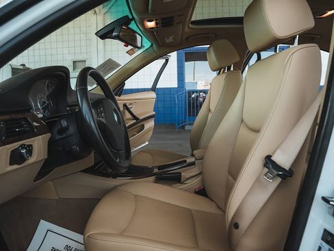 Used 2009 BMW 328i Sedan image 10