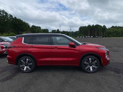 New 2025 Mitsubishi Outlander SEL