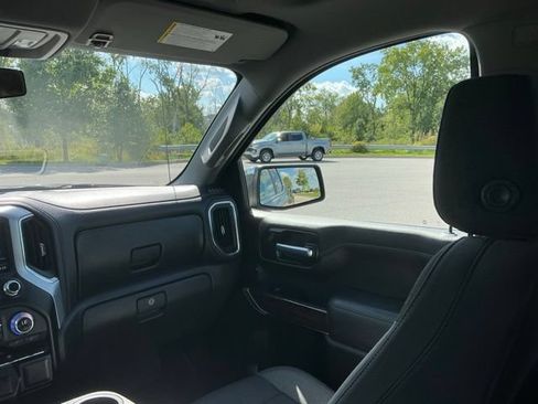 Used 2020 GMC Sierra 1500 SLE w/ SLE Value Package AWD/4WD image 29