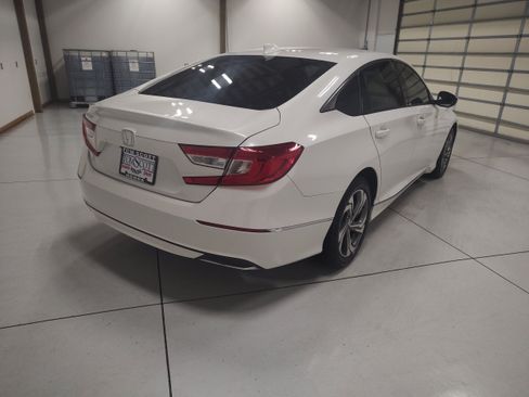 Used 2018 Honda Accord EX-L image 13