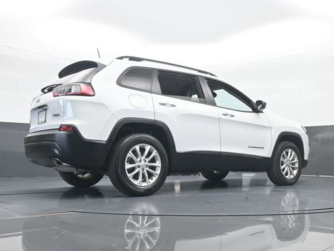 Used 2022 Jeep Cherokee Latitude Lux image 63