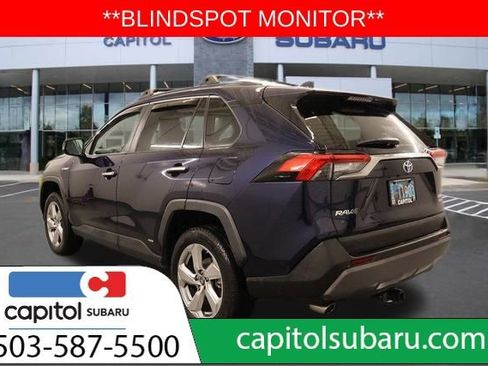 Used 2019 Toyota RAV4 Limited image 4