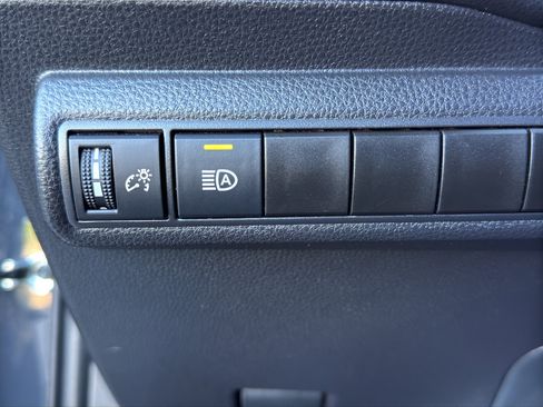Used 2026 Toyota Corolla SE w/ SE Package FWD image 13
