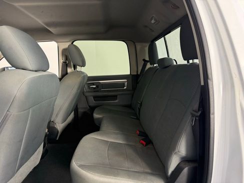 Used 2016 RAM 2500 SLT image 21