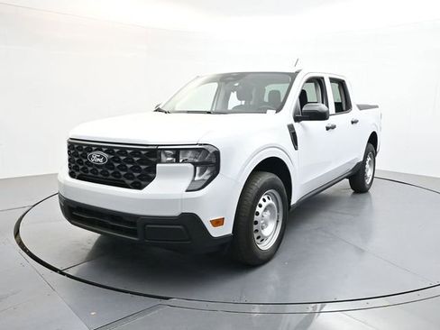Used 2026 Ford Maverick XL w/ Equipment Group 101A AWD/4WD image 3