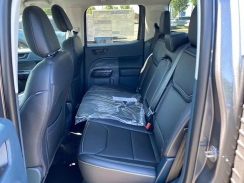 New 2026 Ford Maverick Lobo AWD/4WD image 7