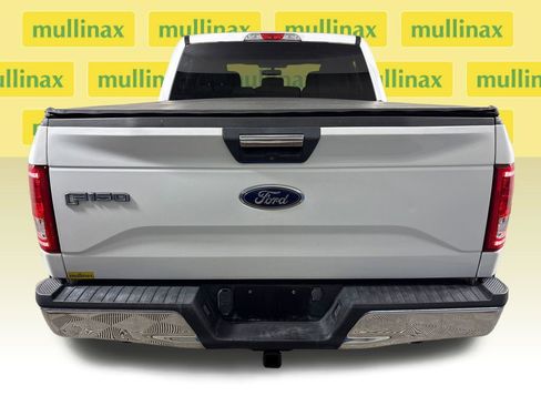 Used 2015 Ford F150 XLT w/ Equipment Group 301A Mid RWD image 9