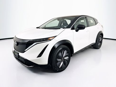 Used 2023 Nissan Ariya FWD image 3