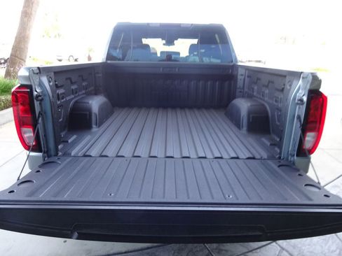 New 2026 GMC Sierra 1500 Elevation AWD/4WD image 8