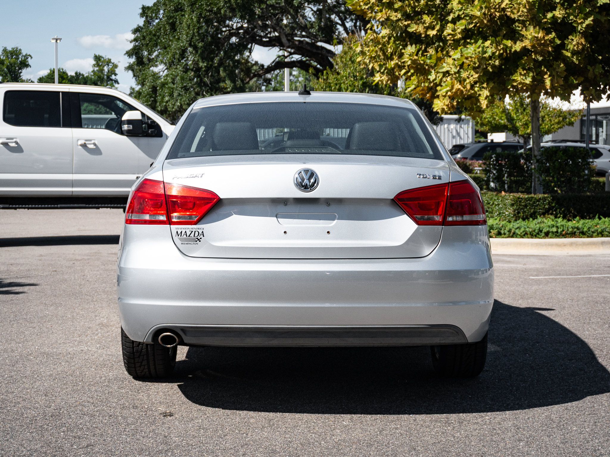 Used 2013 Volkswagen Passat TDI SE FWD image 9