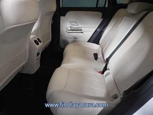 Used 2023 Mercedes-Benz GLA 250 4MATIC image 14