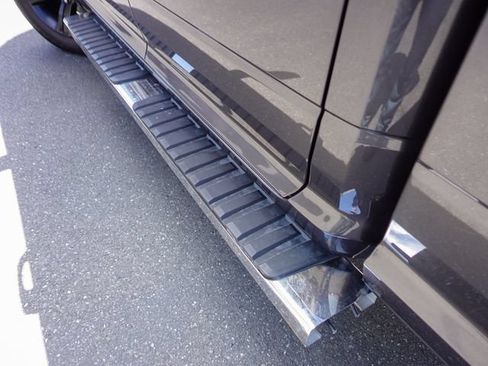 Used 2022 RAM 1500 Warlock AWD/4WD image 11