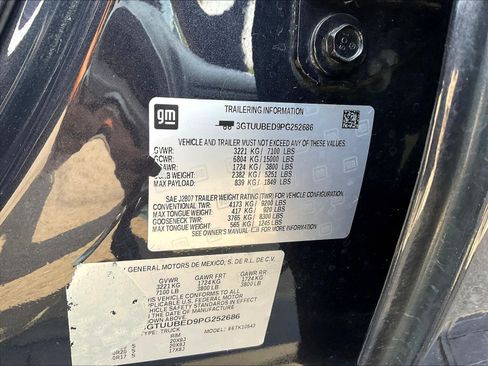 Used 2023 GMC Sierra 1500 SLE AWD/4WD image 19