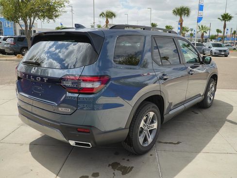 New 2026 Honda Pilot EX-L image 5