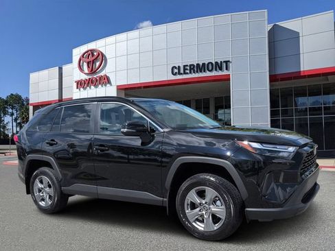 Certified 2025 Toyota RAV4 XLE w/ Convenience Package FWD image 1