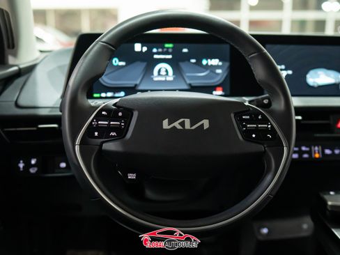 Used 2022 Kia EV6 Wind image 23