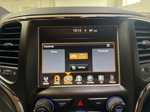 Used 2015 Jeep Grand Cherokee Laredo w/ Quick Order Package 23E AWD/4WD image 19