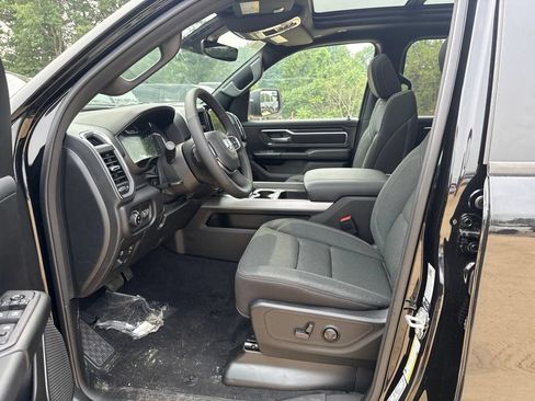New 2026 RAM 1500 Big Horn AWD/4WD image 17