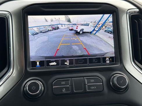 Used 2020 Chevrolet Silverado 1500 RST image 28