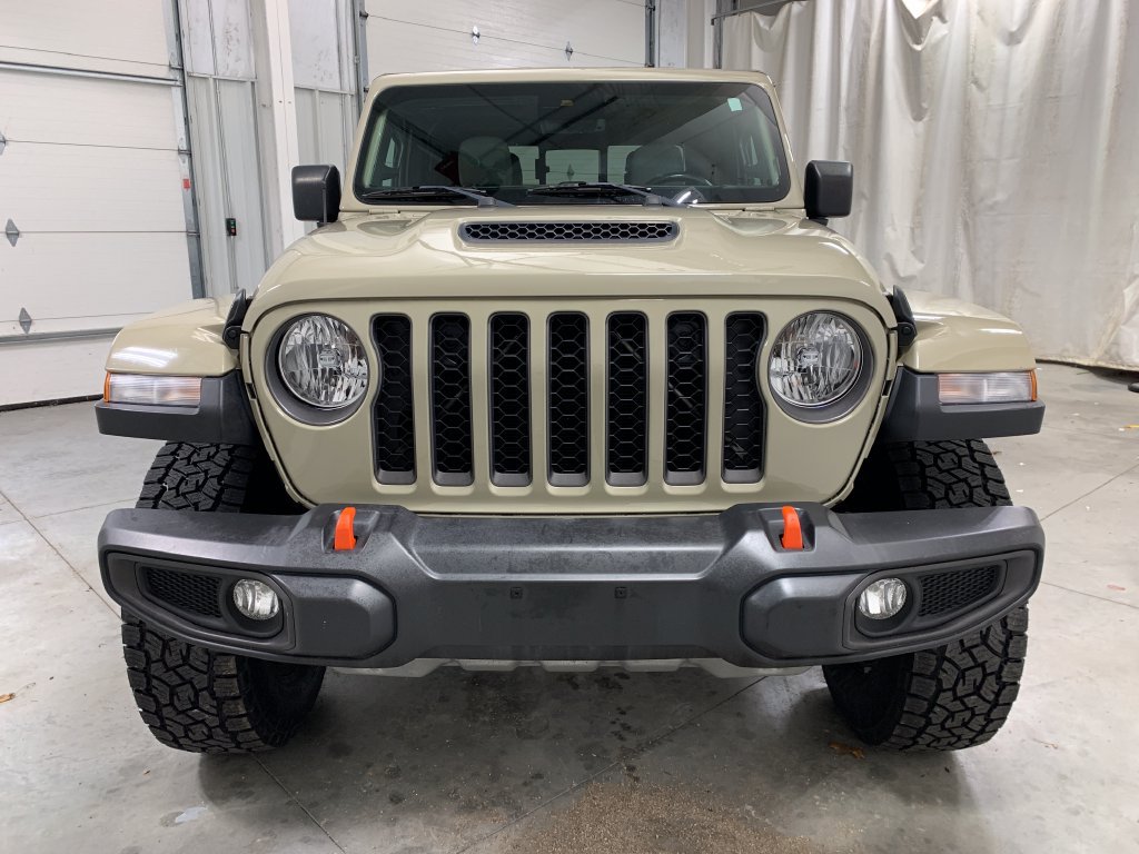 Used 2022 Jeep Gladiator Mojave w/ Cold Weather Group AWD/4WD image 15