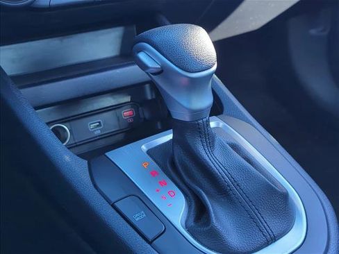 Used 2024 Kia Forte LXS image 10