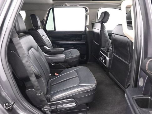 Used 2020 Ford Expedition Platinum RWD image 18