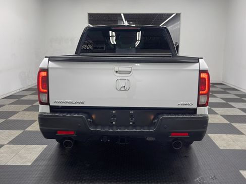 Used 2023 Honda Ridgeline Black Edition image 18