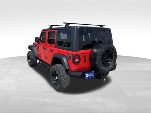 Used 2019 Jeep Wrangler Unlimited Sport S image 4