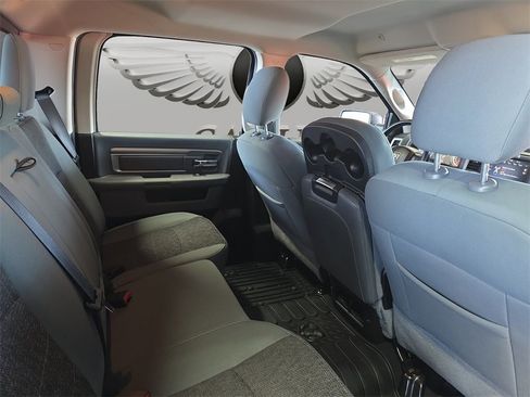 Used 2018 RAM 1500 Big Horn image 13