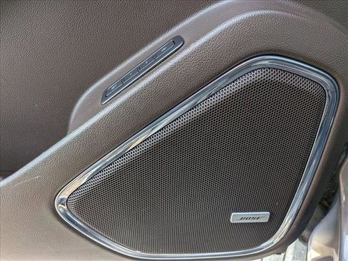 Used 2019 GMC Yukon XL Denali w/ Denali Ultimate Package image 16