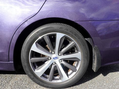 Used 2017 Subaru Legacy 2.5i Limited AWD/4WD image 33