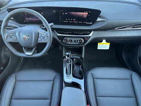 New 2026 Buick Envista Sport Touring image 14