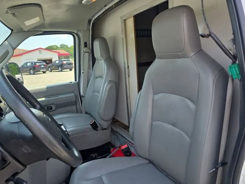 Used 2018 Ford E-350 and Econoline 350 Super Duty w/ Power Windows & Locks Group RWD image 14