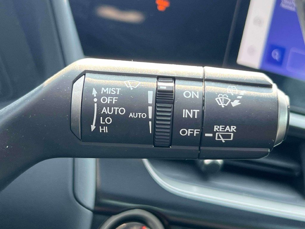 Used 2024 Lexus UX 250h F Sport AWD/4WD image 24
