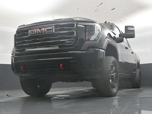 Used 2025 GMC Sierra 3500 AT4 w/ AT4 Premium Plus Package AWD/4WD image 51
