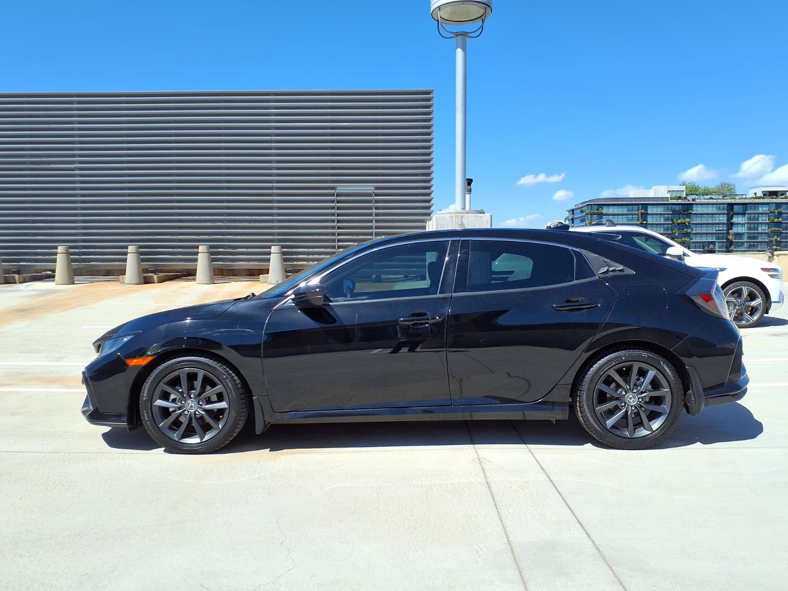 Used 2021 Honda Civic EX image 3