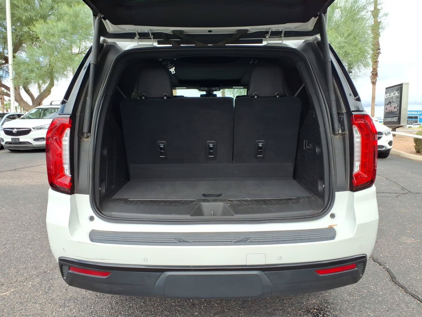 Used 2021 GMC Yukon SLT w/ SLT Luxury Plus Package AWD/4WD image 10