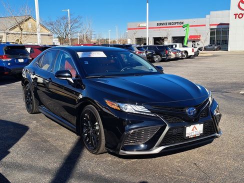 Certified 2022 Toyota Camry XSE image 5