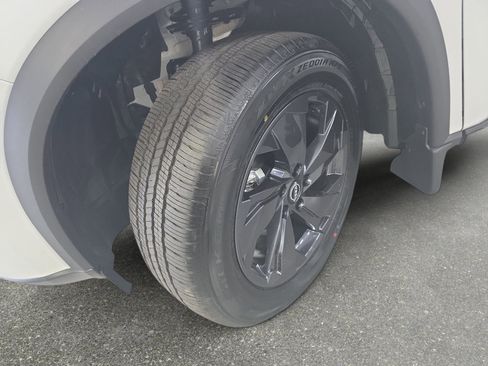 New 2026 Nissan Rogue SV FWD image 31